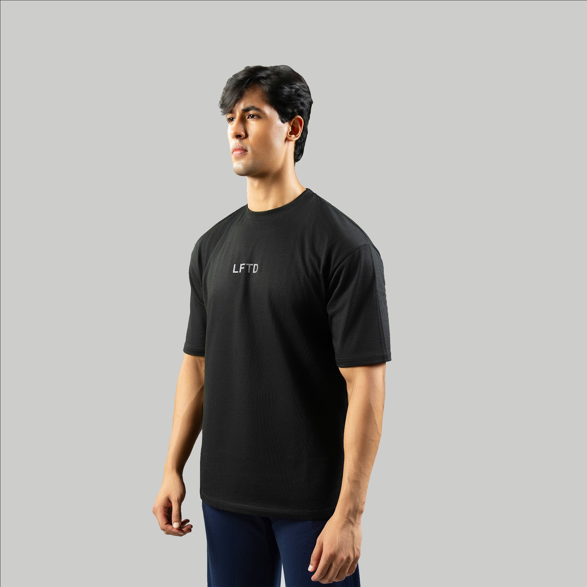 State Oversized - Black