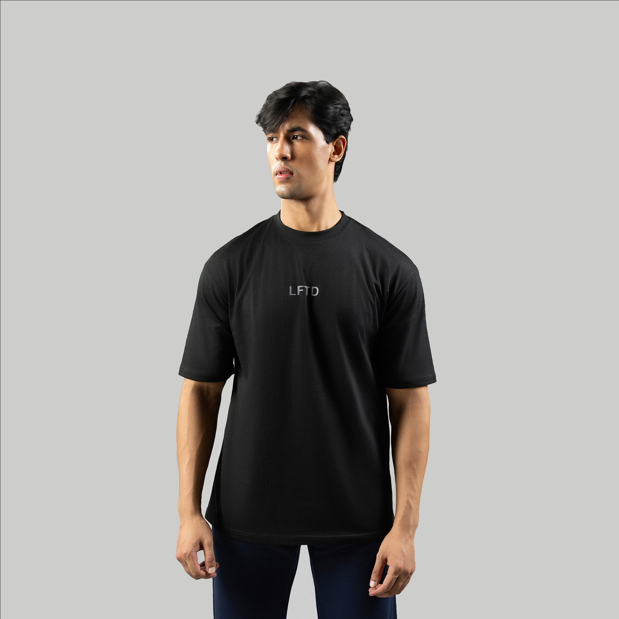 State Oversized - Black